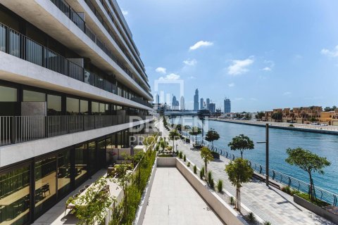 Huoneisto Jumeirah, Dubai, Arabiemiraatit 4 makuuhuonetta, 341.42 m2 № 762464 - kuva 24
