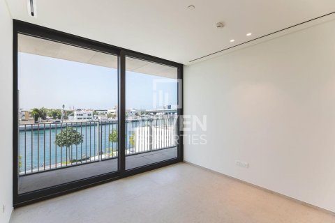 Huoneisto Jumeirah, Dubai, Arabiemiraatit 4 makuuhuonetta, 341.42 m2 № 762464 - kuva 8