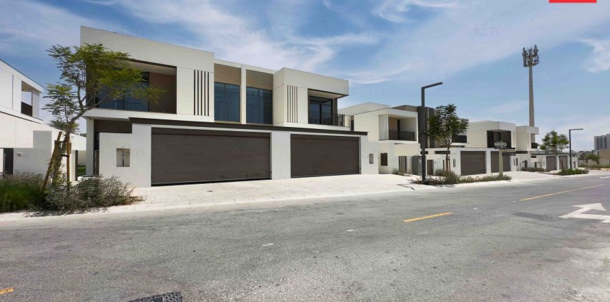 阿联酋 Dubai Al Furjan 别墅  5 卧, 360 平方米 , 编号 638126