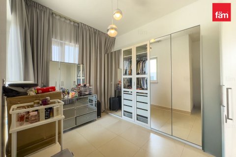 Vila di Dubai, UAE 4 bilik tidur, 307 meter persegi № 638128 - foto 6