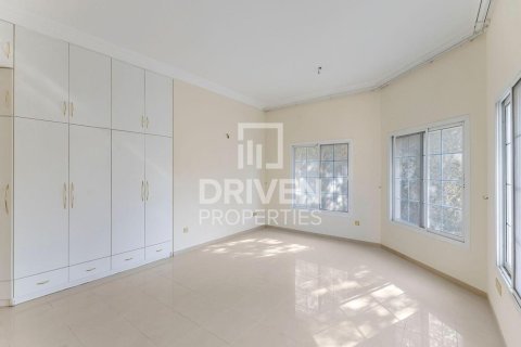 Huvila Umm Al Sheif, Dubai, Arabiemiraatit 5 makuuhuonetta, 1393.55 m2 № 746038 - kuva 10