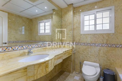 Huvila Umm Al Sheif, Dubai, Arabiemiraatit 5 makuuhuonetta, 1393.55 m2 № 746038 - kuva 28