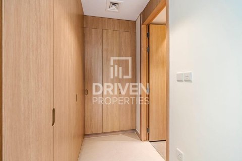 Huoneisto Deira, Dubai, Arabiemiraatit 3 makuuhuonetta, 177.63 m2 № 746034 - kuva 11