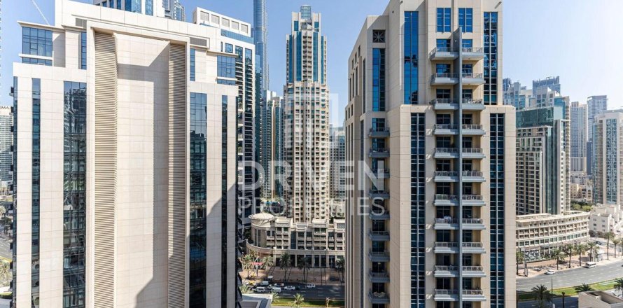 Huoneisto Downtown Dubai (Downtown Burj Dubai), Arabiemiraatit 2 makuuhuonetta, 140.1 m2 № 746036