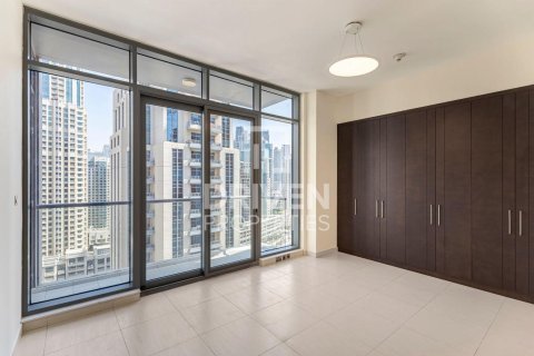 Huoneisto Downtown Dubai (Downtown Burj Dubai), Arabiemiraatit 2 makuuhuonetta, 140.1 m2 № 746036 - kuva 5