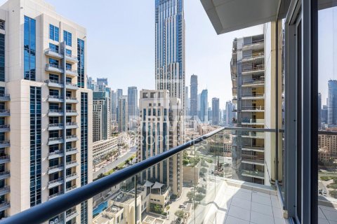Huoneisto Downtown Dubai (Downtown Burj Dubai), Arabiemiraatit 2 makuuhuonetta, 140.1 m2 № 746036 - kuva 13