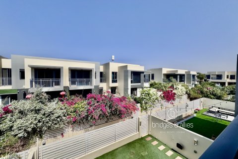 Vilă în Dubai Hills Estate, Dubai, EAU 3 dormitoare, 194 mp.  №687853