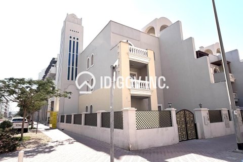 Townhouse în Jumeirah Village Circle, Dubai, EAU 5 dormitoare, 242.57 mp.  №735663