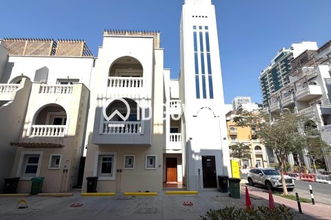 Māja Jumeirah Village Circle, Dubaijā, AAE 5 istabas, 242.57 m2 Nr. 735663 - attēls 12