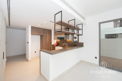 Vila u gradu Dubai, UAE 4 spavaće sobe, 219.9 m2 Br. 670141 - Slika 5