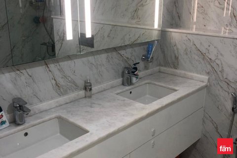 Apartament de închiriat în Palm Jumeirah, Dubai, EAU 2 dormitoare, 137 mp.  №718995 - poză 12
