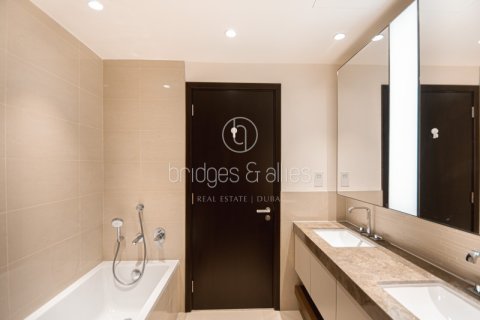 Зняти в оренду квартиру в Дубай Хилс Эстейт, ОАЕ 2 спальні, 122.4м2, № 669103 - фото 18