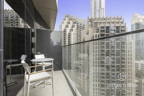 Huoneisto Downtown Dubai (Downtown Burj Dubai), Arabiemiraatit 2 makuuhuonetta, 110.2 m2 № 669104 - kuva 6