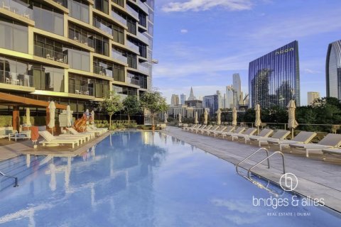 Huoneisto Downtown Dubai (Downtown Burj Dubai), Arabiemiraatit 2 makuuhuonetta, 110.2 m2 № 669104 - kuva 15