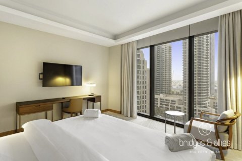 Huoneisto Downtown Dubai (Downtown Burj Dubai), Arabiemiraatit 2 makuuhuonetta, 110.2 m2 № 669104 - kuva 11