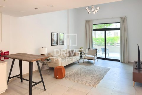 Apartemen di Umm Suqeim, Dubai, UEA 1 kamar tidur, 90.95 m2 nomor 743229 - foto 2