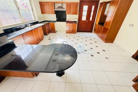 Villa uthyres i Umm Suqeim, Dubai, UAE 4 sovrum, 371.6 kvm Nr. 659626 - fotografi 5