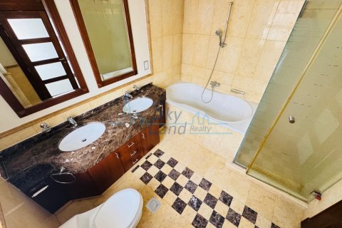 Villa uthyres i Umm Suqeim, Dubai, UAE 4 sovrum, 371.6 kvm Nr. 659626 - fotografi 34