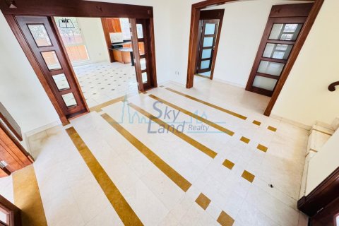 Villa uthyres i Umm Suqeim, Dubai, UAE 4 sovrum, 371.6 kvm Nr. 659626 - fotografi 12
