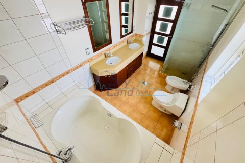 Villa uthyres i Umm Suqeim, Dubai, UAE 4 sovrum, 371.6 kvm Nr. 659626 - fotografi 28