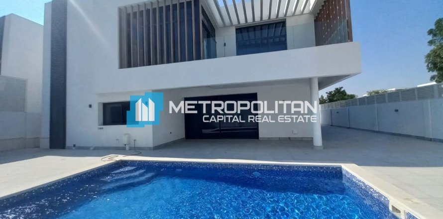 Vila na Yas Island, Abu Dhabi, SAE 5 ložnice, 673.9 m² Č.: 678063