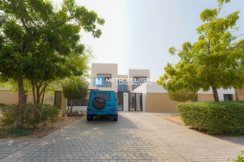 Vila na Saadiyat Island, Abu Dhabi, SAE 7 ložnice, 964.7 m² Č.: 678061 - fotografie 1