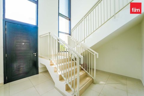 Dubai、UAE にあるヴィラの賃貸物件 3ベッドルーム、253 m2、No655724 - 写真 11