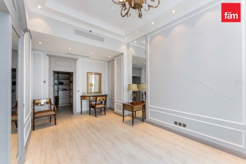 Lägenhet till försäljning i Palm Jumeirah, Dubai, UAE 4 sovrum, 449.5 kvm Nr. 655725 - fotografi 14