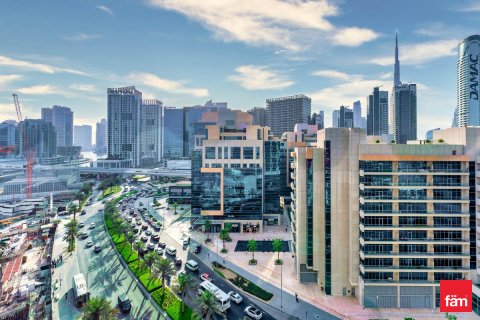 Huoneisto Business Bay, Dubai, Arabiemiraatit 56.5 m2 № 655726 - kuva 1