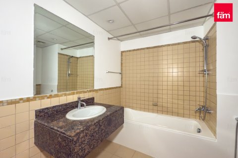 Apartment til salg i Dubai, UAE 2 soveværelser, 129.4 kvm № 655722 - foto 9