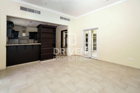 Βίλα σε The Villa, Dubai, ΗΑΕ 4 υπνοδωμάτια, 418.06 τ.μ. Αρ. 743282 - φωτογραφία 4