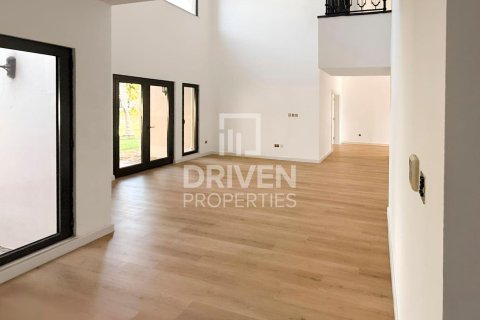 Vila v Palm Jumeirah, Dubai, SAE 4 spálne, 468.79 m2 č. 746148 - Fotografia 11