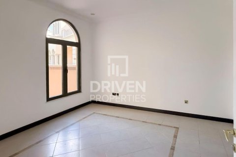 Vila v Palm Jumeirah, Dubai, SAE 4 spálne, 468.79 m2 č. 746148 - Fotografia 15