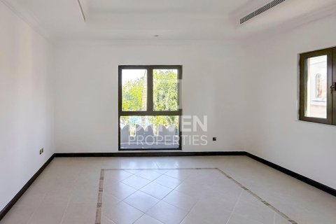 Vila v Palm Jumeirah, Dubai, SAE 4 spálne, 468.79 m2 č. 746148 - Fotografia 18