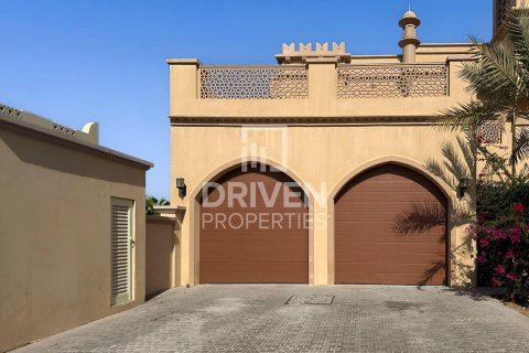 Vila v Palm Jumeirah, Dubai, SAE 4 spálne, 468.79 m2 č. 746148 - Fotografia 5