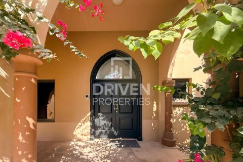 Vila v Palm Jumeirah, Dubai, SAE 4 spálne, 468.79 m2 č. 746148 - Fotografia 6