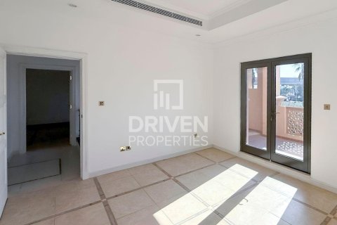 Vila v Palm Jumeirah, Dubai, SAE 4 spálne, 468.79 m2 č. 746148 - Fotografia 14