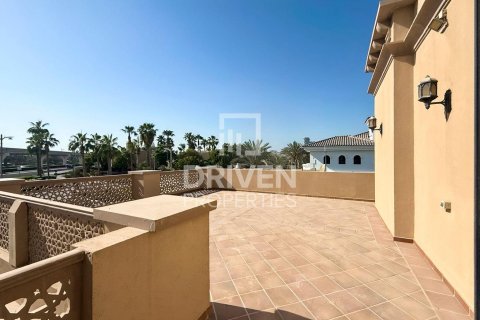 Vila v Palm Jumeirah, Dubai, SAE 4 spálne, 468.79 m2 č. 746148 - Fotografia 9