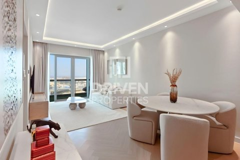 Apartmen di Downtown Dubai (Downtown Burj Dubai), Dubai, UAE 1 bilik tidur, 82.4 meter persegi № 746147 - foto 3