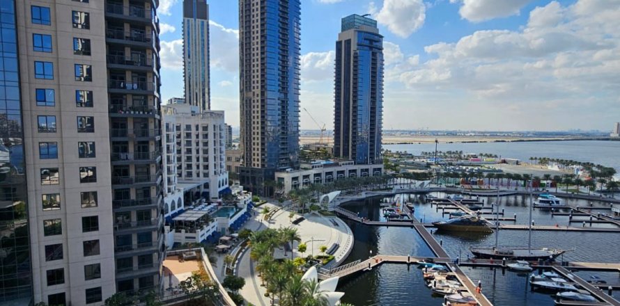 Huoneisto Dubai, Arabiemiraatit 2 makuuhuonetta, 147 m2 № 715054