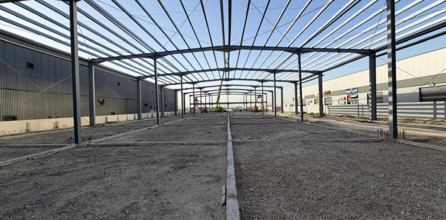 Ladu asukohaga Dubai, AÜE: 4143.3 m² Nr 712767