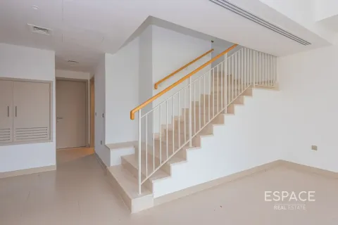 Dubai Hills Estate, Dubai, संयुक्त अरब अमीरात में विला, 5 बेडरूम, 251 वर्ग मीटर, संख्या 737974 - फ़ोटो 8