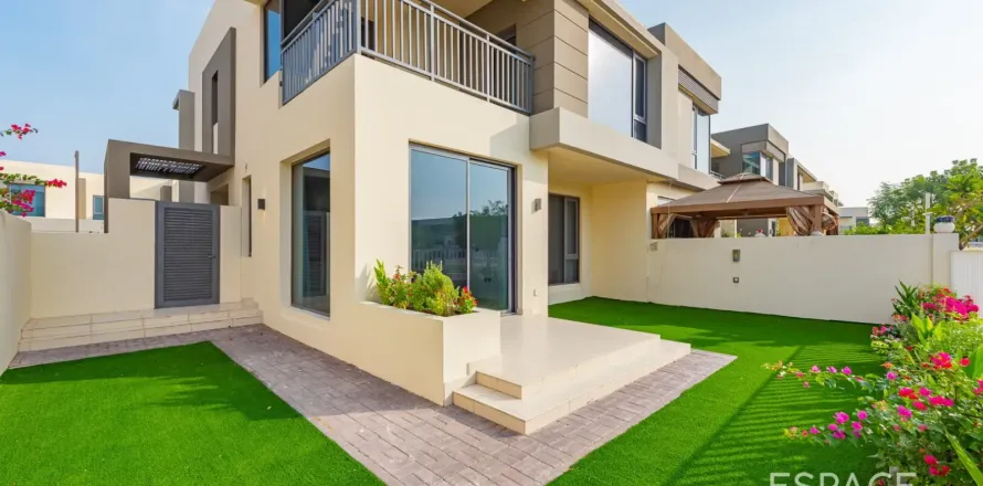 Dubai Hills Estate, Dubai, संयुक्त अरब अमीरात में विला, 5 बेडरूम, 251 वर्ग मीटर, संख्या 737974