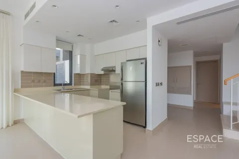 Dubai Hills Estate, Dubai, संयुक्त अरब अमीरात में विला, 5 बेडरूम, 251 वर्ग मीटर, संख्या 737974 - फ़ोटो 5