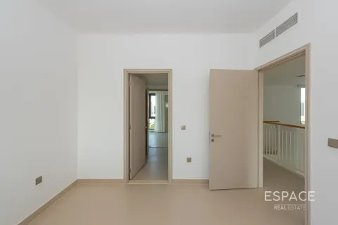 Dubai Hills Estate, Dubai, संयुक्त अरब अमीरात में विला, 5 बेडरूम, 251 वर्ग मीटर, संख्या 737974 - फ़ोटो 12