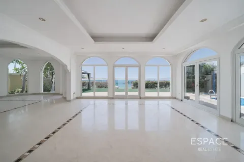 Vila u gradu Palm Jumeirah, Dubai, UAE 5 spavaće sobe, 511 m2 Br. 737976 - Slika 11