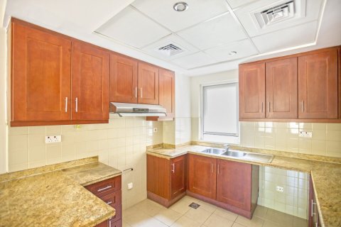 Adosado en alquiler en Arabian Ranches, Dubai, EAU 2 dormitorios, 213 m2 № 726041 - foto 18