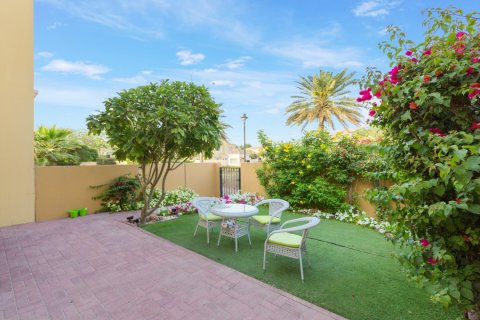 Adosado en alquiler en Arabian Ranches, Dubai, EAU 2 dormitorios, 213 m2 № 726041 - foto 25