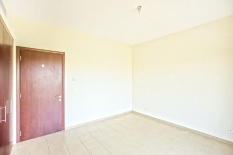 Adosado en alquiler en Arabian Ranches, Dubai, EAU 2 dormitorios, 213 m2 № 726041 - foto 20