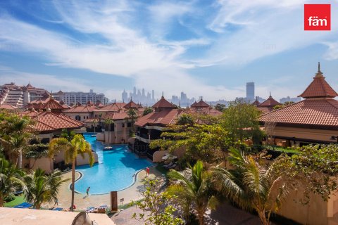 Lägenhet till försäljning i Palm Jumeirah, Dubai, UAE 1 sovrum, 107.4 kvm Nr. 686270 - fotografi 15